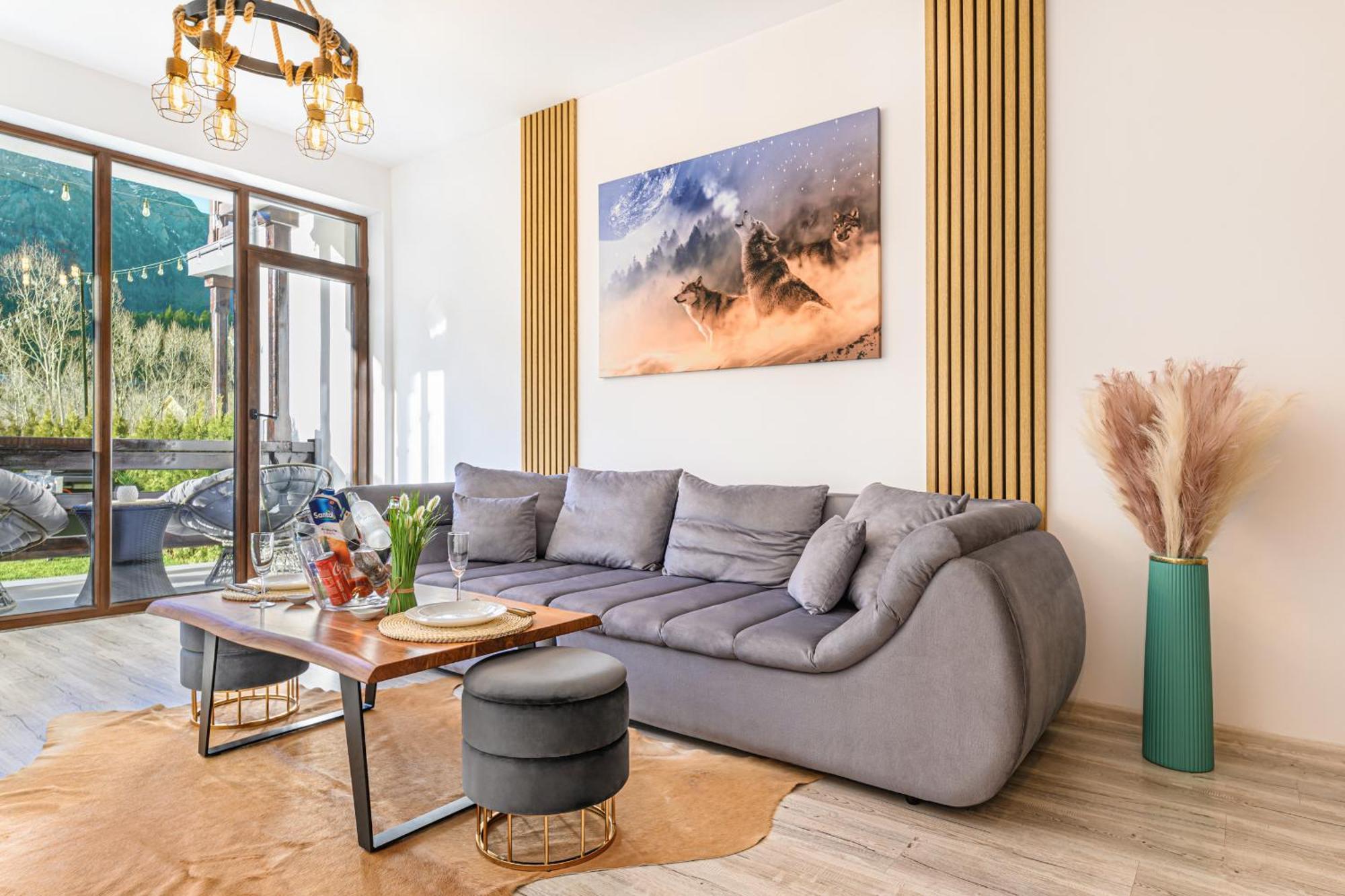 Ama Garden Apartment บุชเตนี ภายนอก รูปภาพ