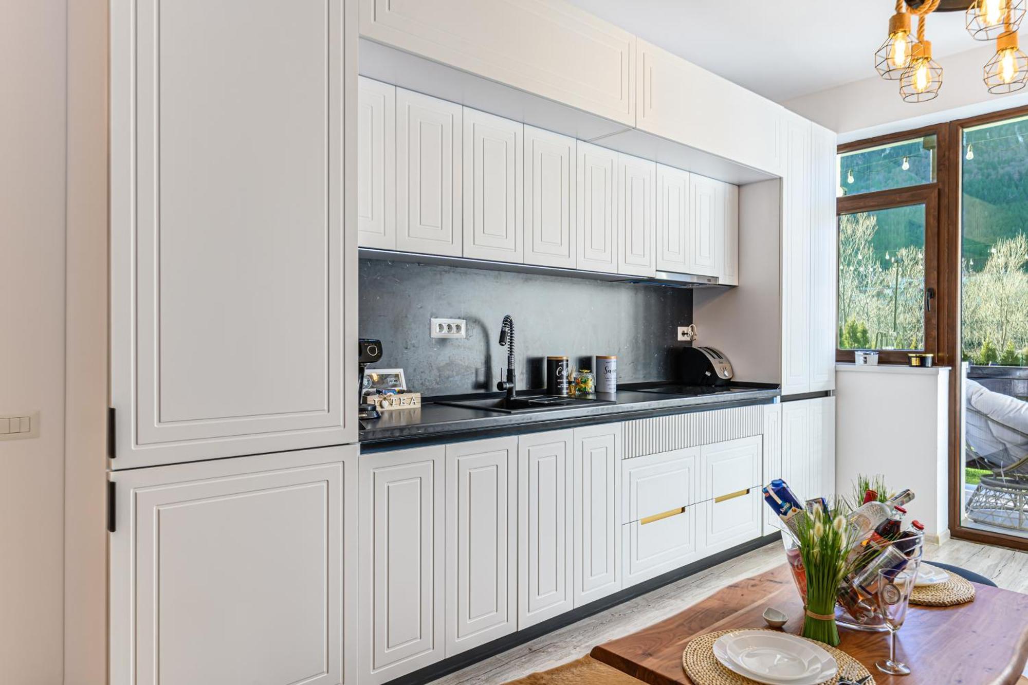 Ama Garden Apartment บุชเตนี ภายนอก รูปภาพ